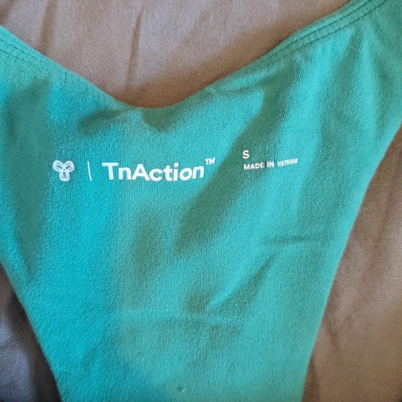 Tna work out top - Picture 4 of 7